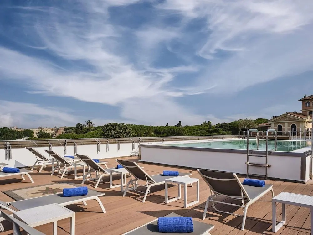 هتل کولوسئوم رم مرکو